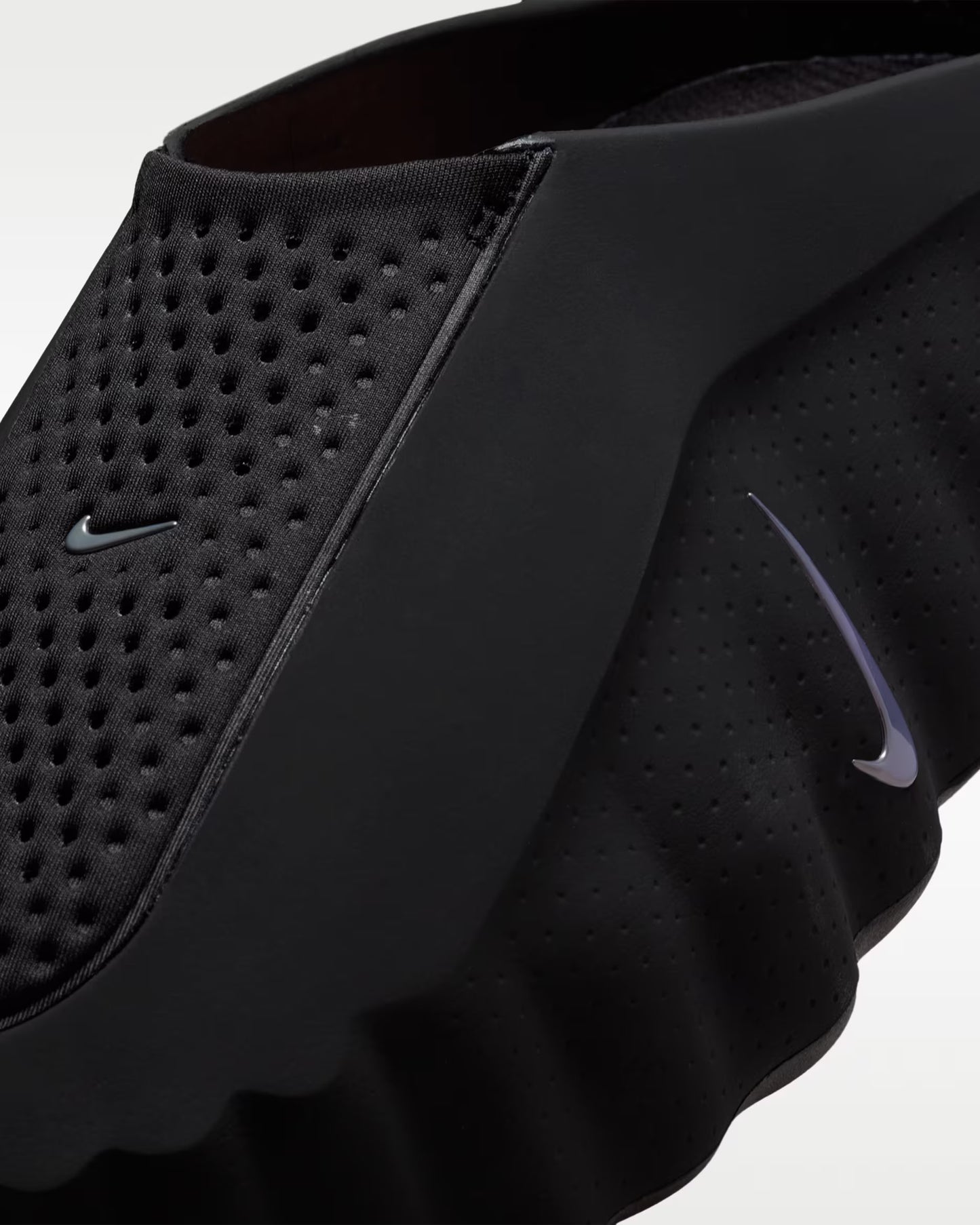 Nike Mind 001 papuče crne