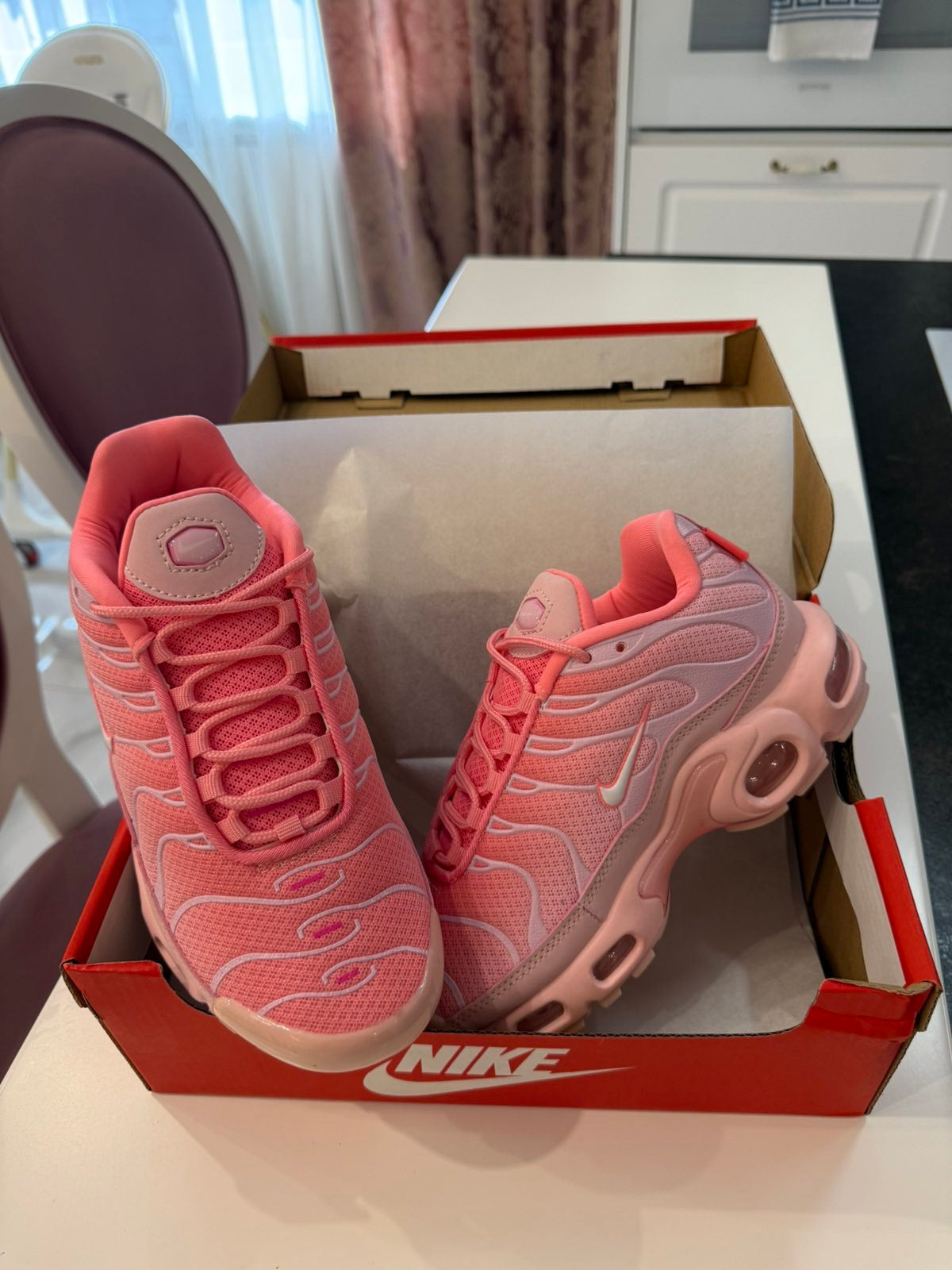 Nike Air Max TN Pink