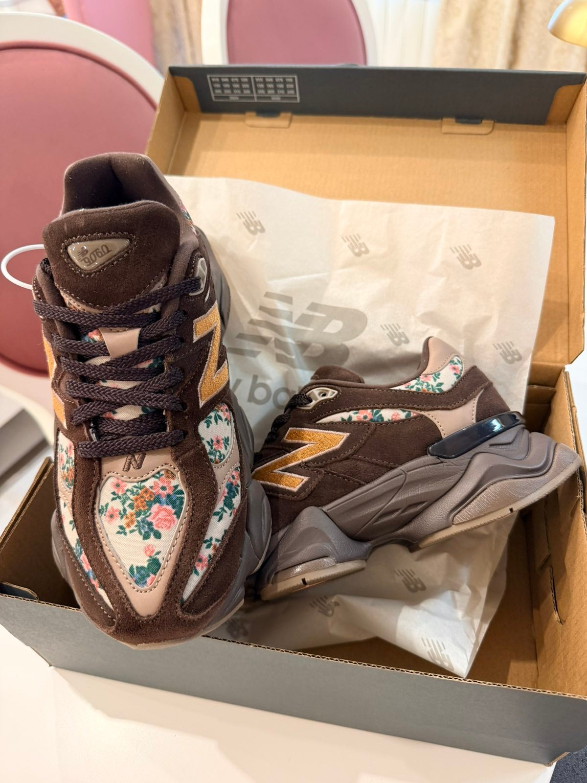 New Balance x atmos pink 9060 "Timeless Beauty"