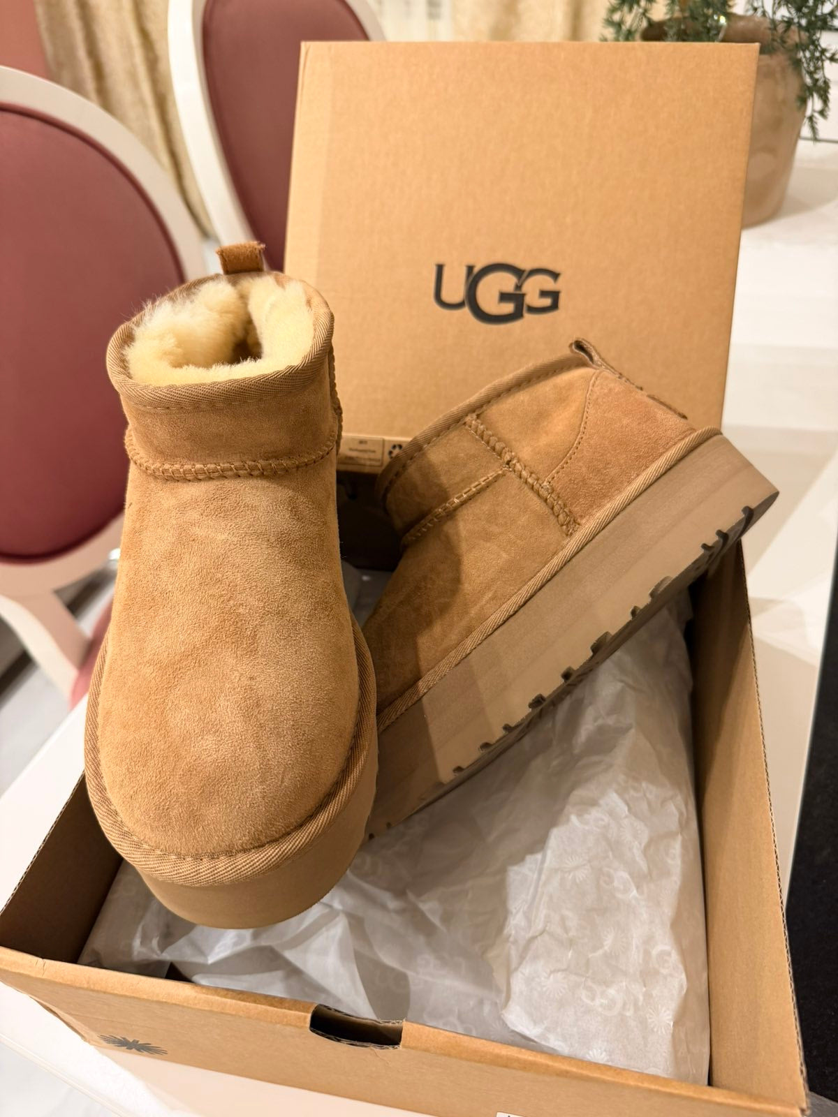 UGG Classic Ultra Mini Platform boots