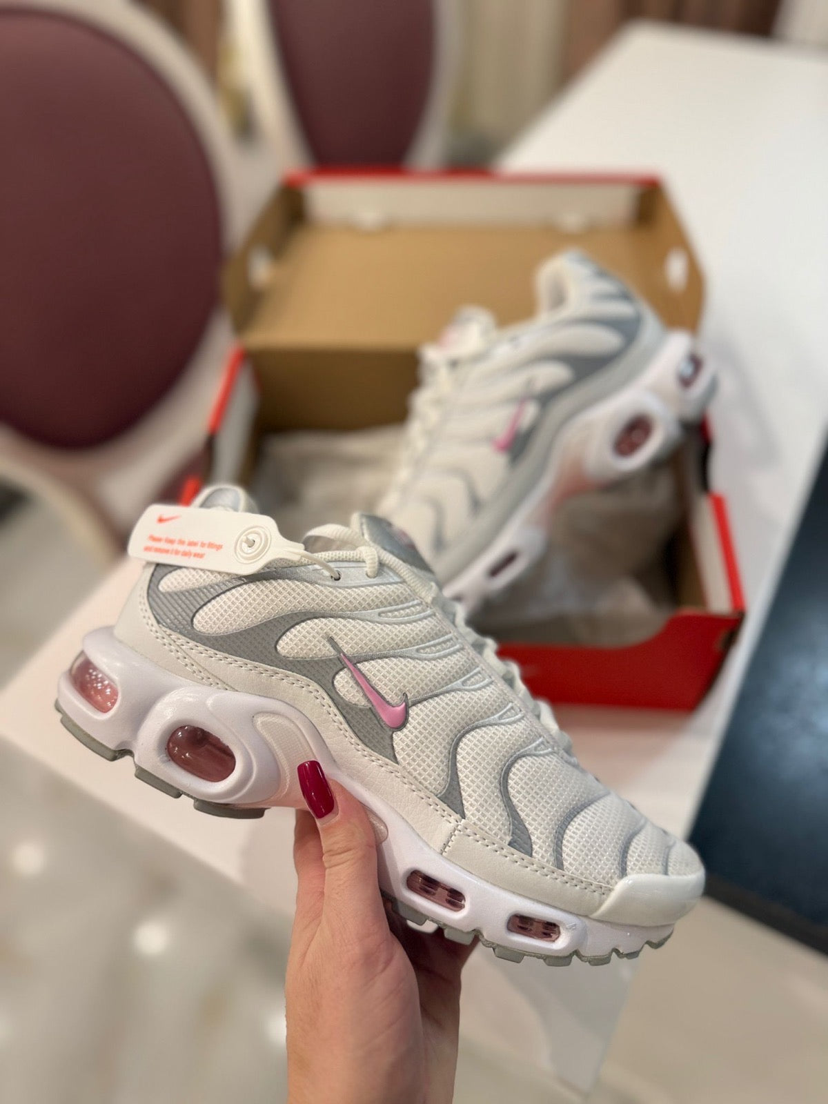 Nike Air Max TN White Pink Rise