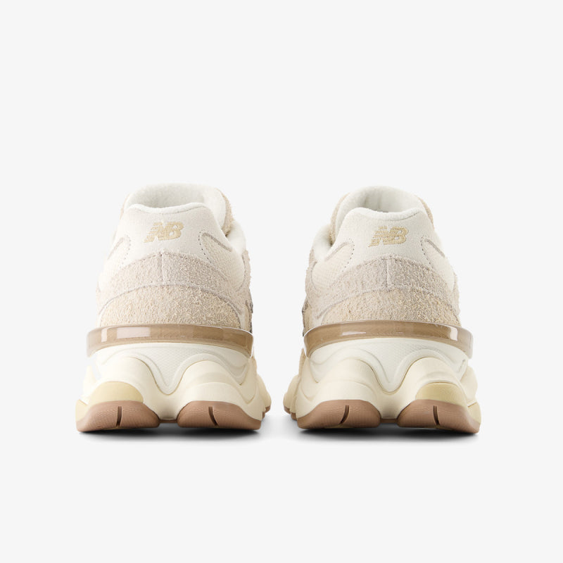 New Balance 9060 "Bisque"