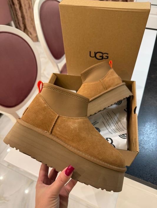 UGG Čizme Classic Mini Dipper