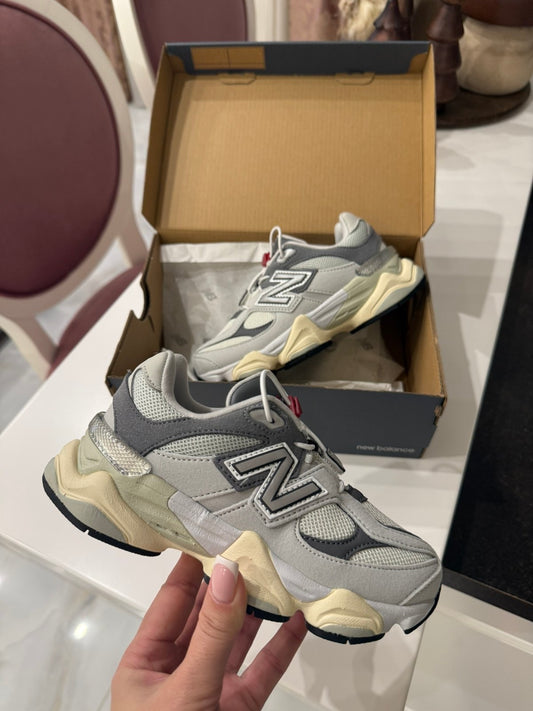 New Balance 9060 - Za DECU